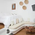 Granite Village Mykonos 3*