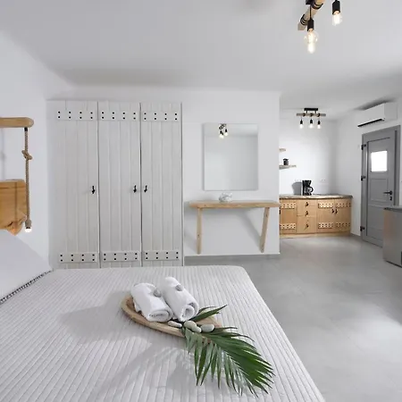 Granite Village Mykonos 3*