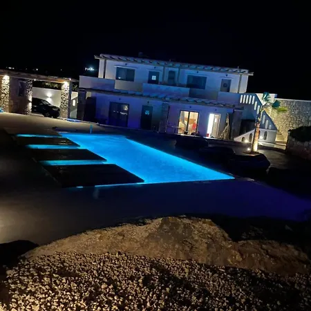 Lägenhetshotell Granite Village Mykonos